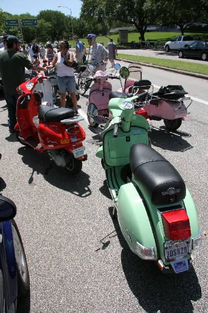 v2006_ArtCar_3_Parade 204 